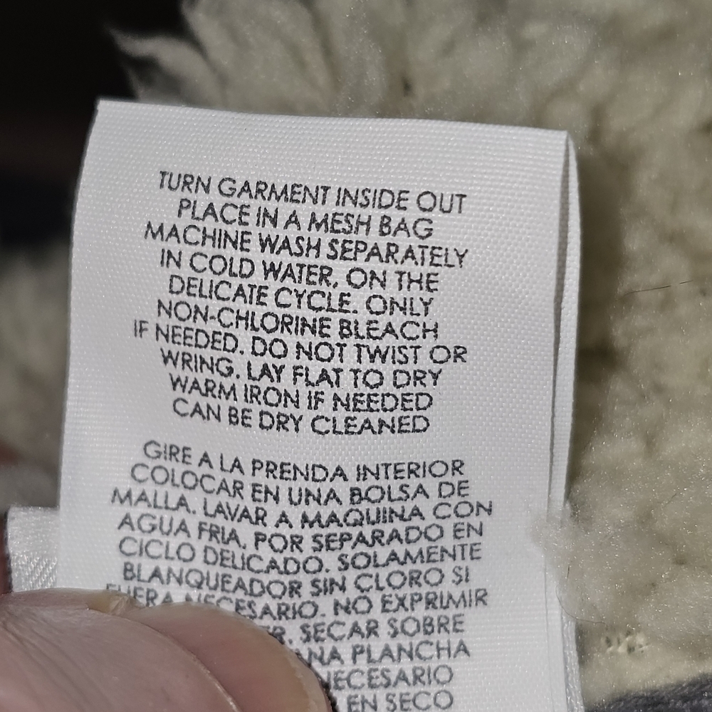 CABI Apres Ski Zippered Hoodie In M - Picture 10 of 10